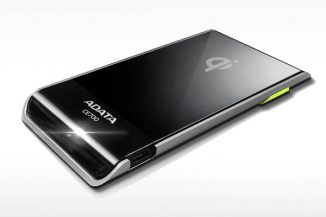Adata Elite CE700, la stazione di ricarica wireless per smartphone