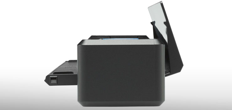 Fujitsu ScanSnap iX100, lo scanner portatile di alta qualità