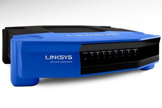 Linksys WRT SE4008, switch compatto per i piccoli uffici
