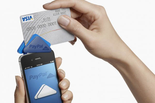 PayPal Here, pagamenti contactless semplificati PayPal Here, pagamenti contactless semplificati