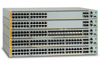 Allied Telesis x930, switch di distribuzione con Unified Management