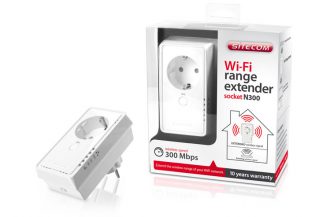 Sitecom WLX-2007, range extender con presa passante
