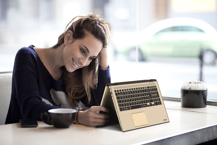 Toshiba Satellite Radius 15, notebook convertibile per tutti gli usi