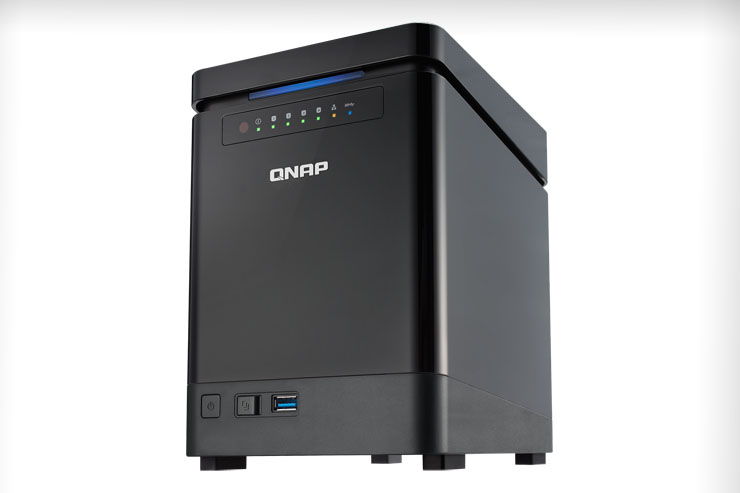 QNAP TS-453 mini, storage compatto per l’ufficio moderno