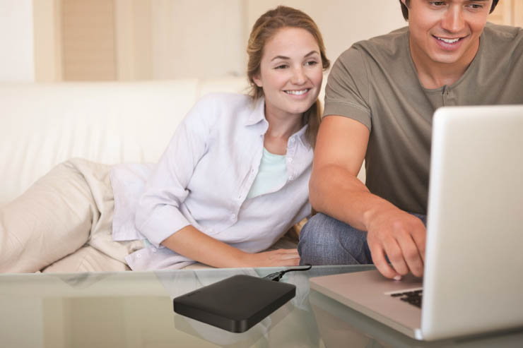 Toshiba Canvio Ready, ora disponibile con capacità fino a 3 TByte