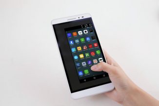 Lenovo, nuovi smartphone, tablet, PC e wearable device