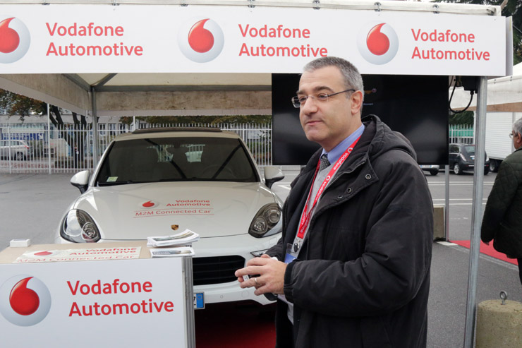 Porsche e Vodafone Automotive, mobilità intelligente e integrata
