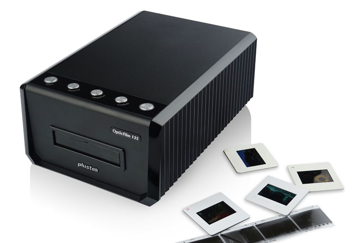 Plustek OpticFilm 135, lo scanner motorizzato per pellicole
