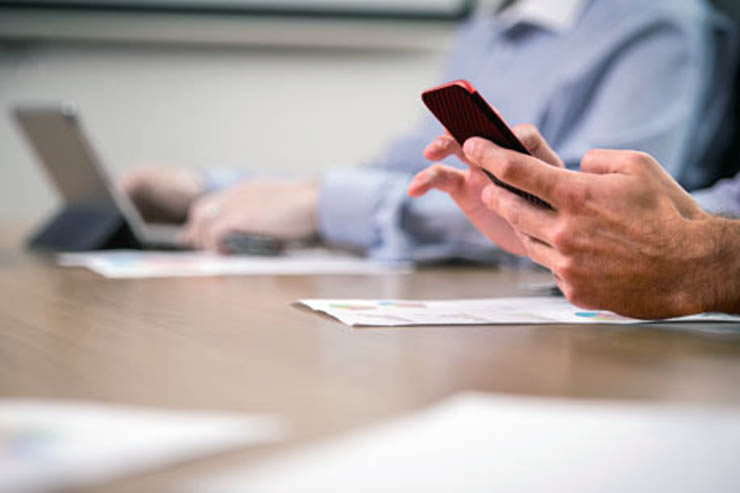 Avaya, il cloud ibrido e la comunicazione unificata per le PMI Avaya, il cloud ibrido e la comunicazione unificata per le PMI