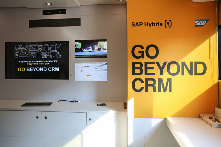 SAP Hybris “Beyond CRM Truck”, oltre il Customer Relationship Management