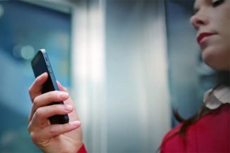 Kaspersky Lab, gli smartphone ci rendono meno efficienti al lavoro