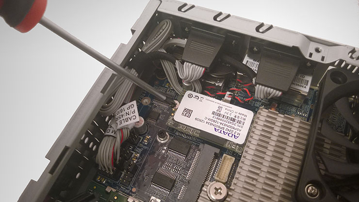Shuttle XPC DQ170, il barebone con supporto Intel vPro