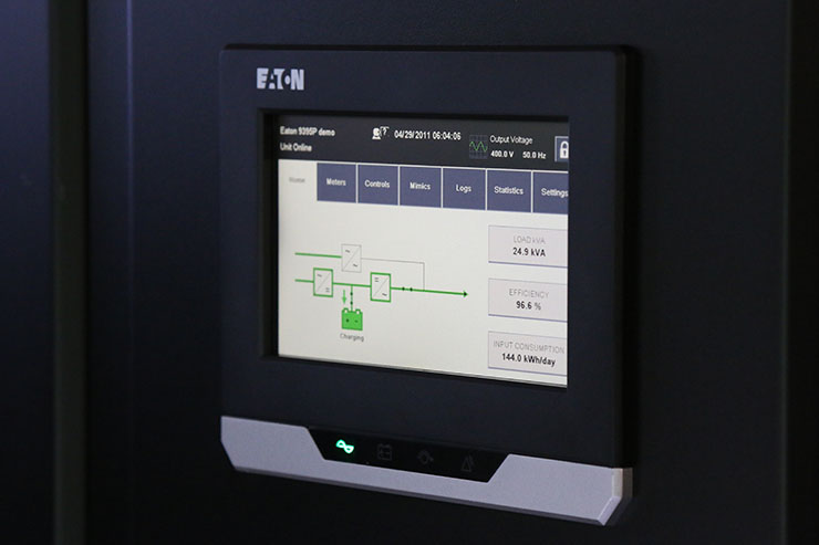 Eaton, touch screen e multitouch innovativi per l'Industry 4.0
