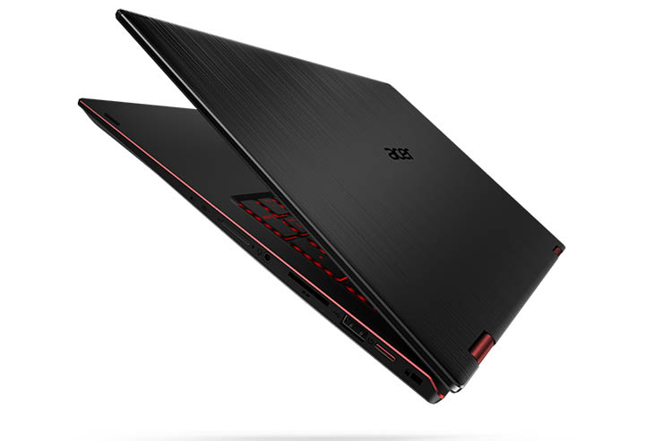 Acer Nitro 5 Spin, convertibile potente e versatile