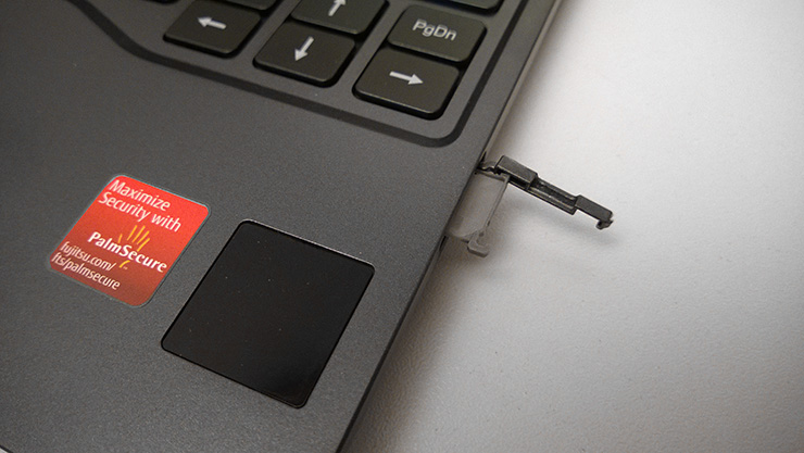Fujitsu LifeBook U937, sicurezza integrata e mobilità estrema