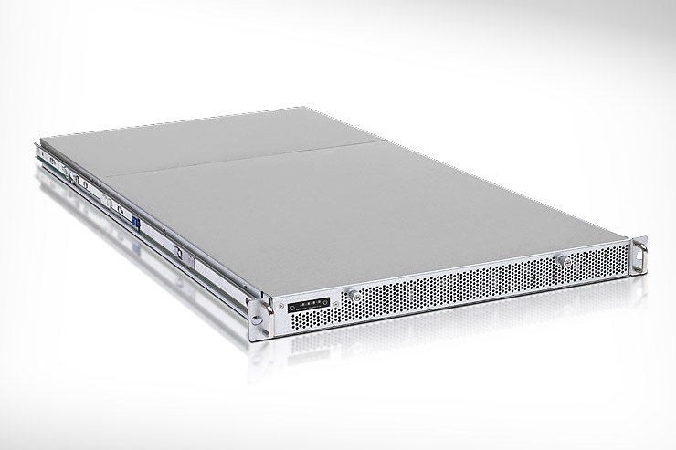 Netgear ReadyNAS RR2312, NAS rackmount compatto a 12 bay