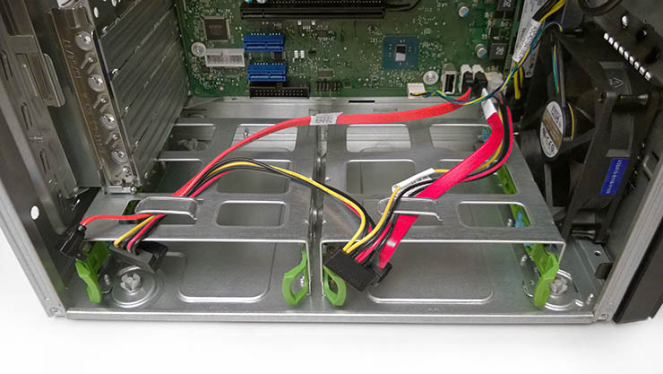 Fujitsu Celsius W570 Power, workstation compatta per progettisti