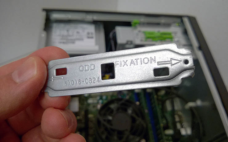 Fujitsu Celsius W570 Power, workstation compatta per progettisti