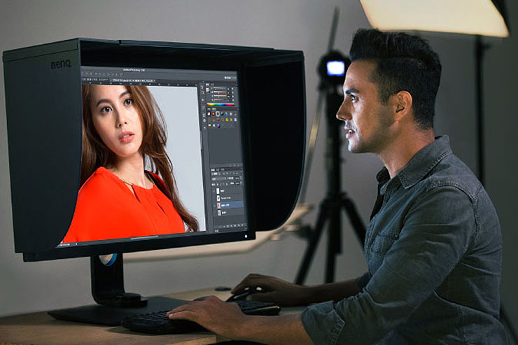 BenQ SW271, monitor 27'' UHD 4K per una qualità cromatica top BenQ SW271, monitor 27'' UHD 4K per una qualità cromatica top