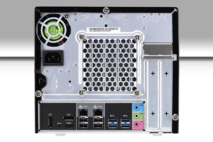 Shuttle SZ270R9, il miniPC barebone estroverso