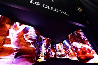 CES 2018, il Canyon con display OLED stupisce i visitatori