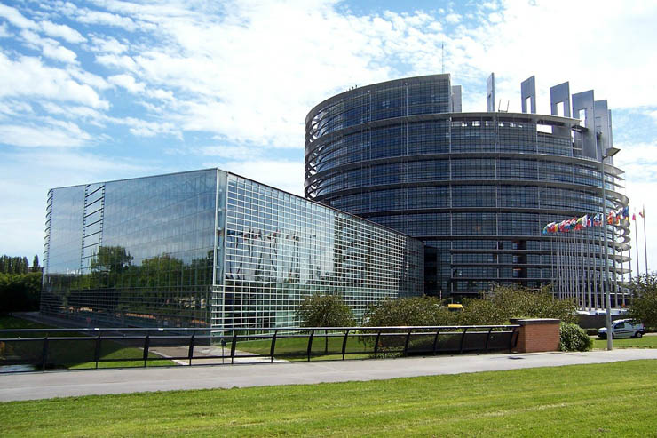 L’Unione Europea approva le Binding Corporate Rules di Avaya