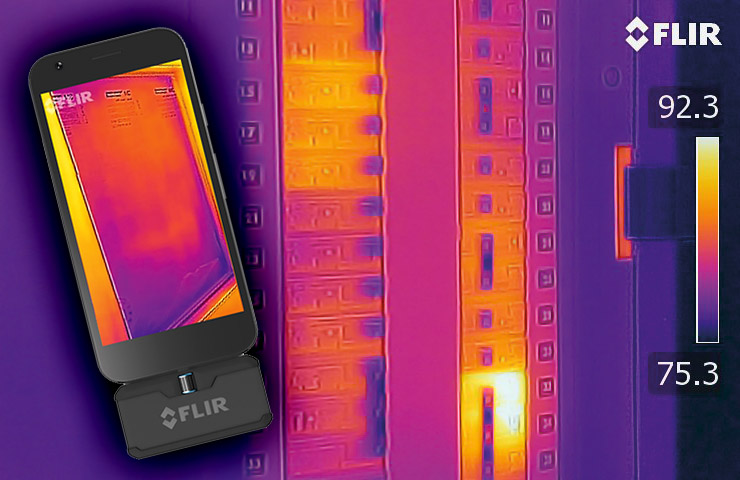 I vantaggi di FLIR ONE Pro per Aston Martin Red Bull Racing