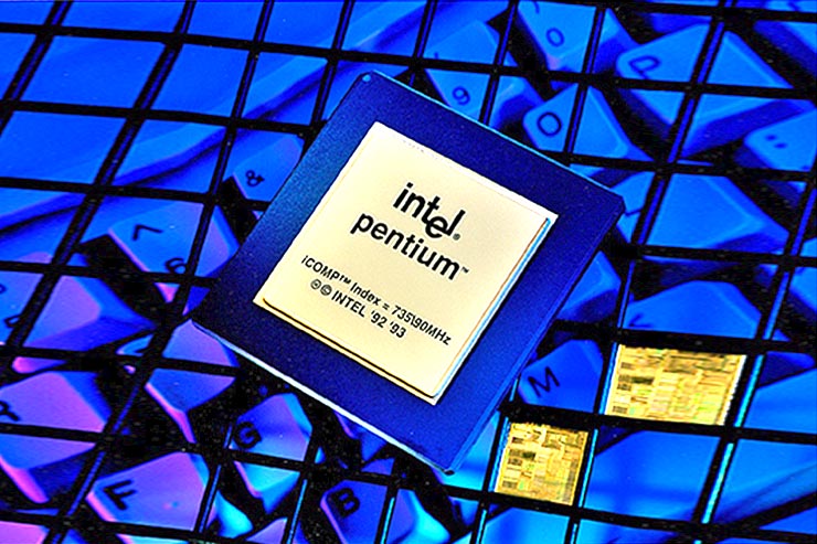 Innovazione tecnologia, Intel festeggia i 50 anni di attività