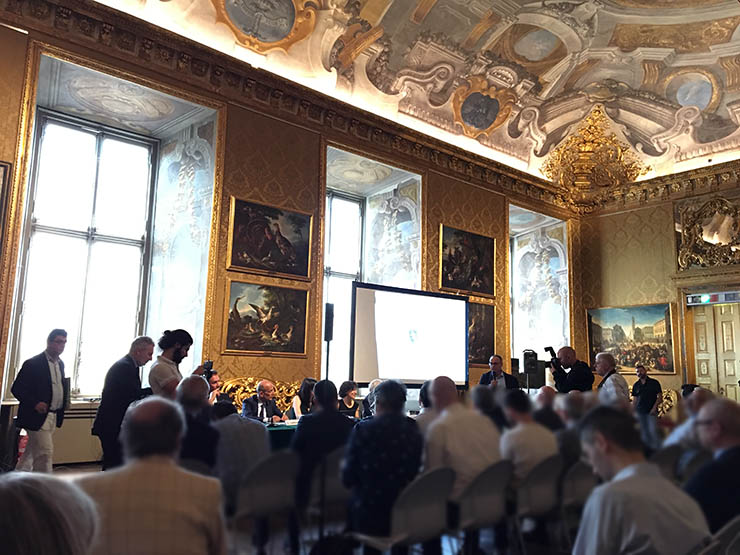 Intel illumina Torino con il primo Drones Show italiano