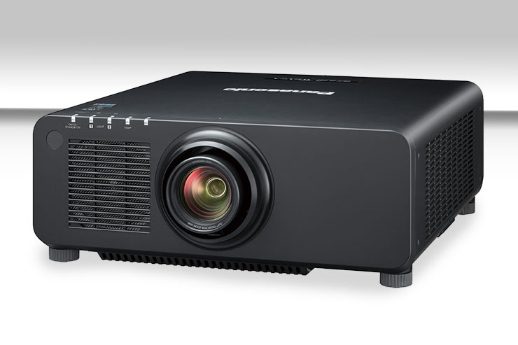 Panasonic potenzia la gamma Solid Shine con il nuovo PT-RZ870