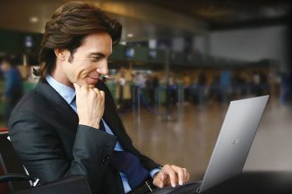 Asus Pro B9440UA, mobilità estrema per lo smart business