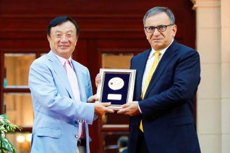 Huawei, un premio a Erdal Arikan per lo sviluppo del 5G