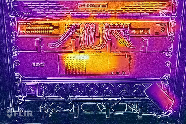 CAT S61, smartphone rugged con thermal imaging FLIR