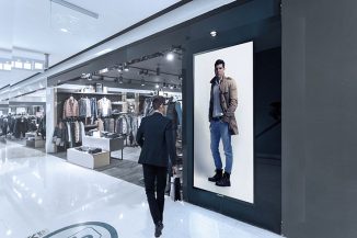 Display Panasonic: 4K per ambienti retail, business e scuole