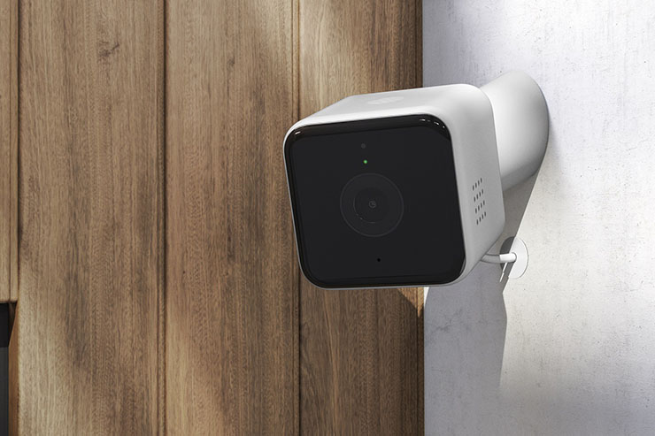 Hive protegge la casa con la videocamera Hive View Outdoor