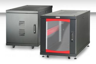 Gli armadi Rack Techly Professional vanno sotto la scrivania