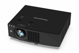 Efficienti e compatti: ecco i proiettori laser Panasonic