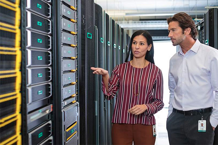 Hewlett Packard aiuta le aziende ad usufruire del cloud ibrido