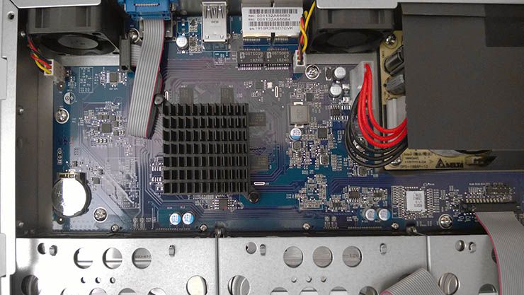 Synology RS819, storage NAS rack a profondità ridotta