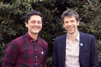 Yousign ed eFounders , firma elettronica leader di mercato
