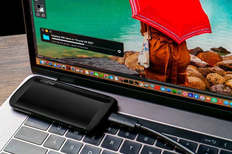 Crucial X8, storage portatile veloce con USB-C 3.2 Gen2