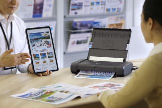 La stampante Canon PIXMA TR150 si porta dietro l’ufficio