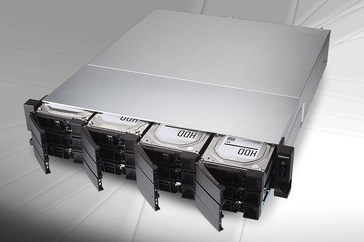 QNAP TS-1886XU-RP tiering automatico per l’industry QNAP TS-1886XU-RP tiering automatico per l’industry