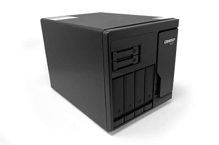 QNAP TS-h686