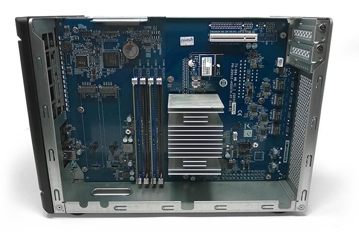 QNAP TS-h686