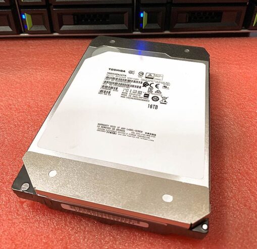 QSAN XN8024D Toshiba archiviazione dati