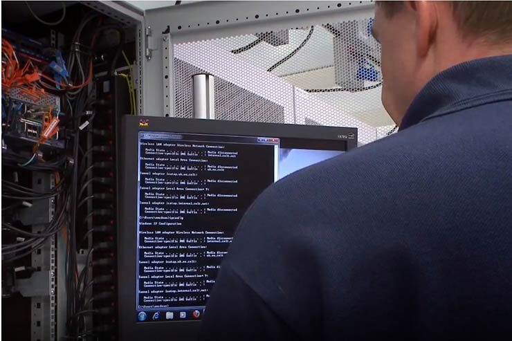 Accordo Colt PacketFabric piattaforma