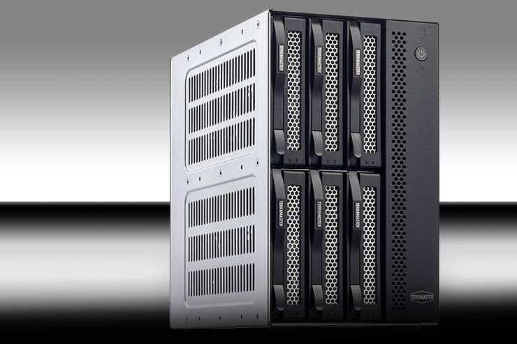 NAS TerraMaster_T6-423_01 nas
