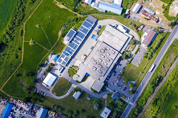 sostenibile BISK-factory-solar-panels-(2) sostenibile