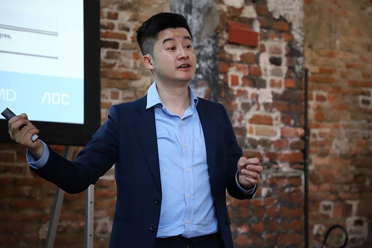 Kevin Yang